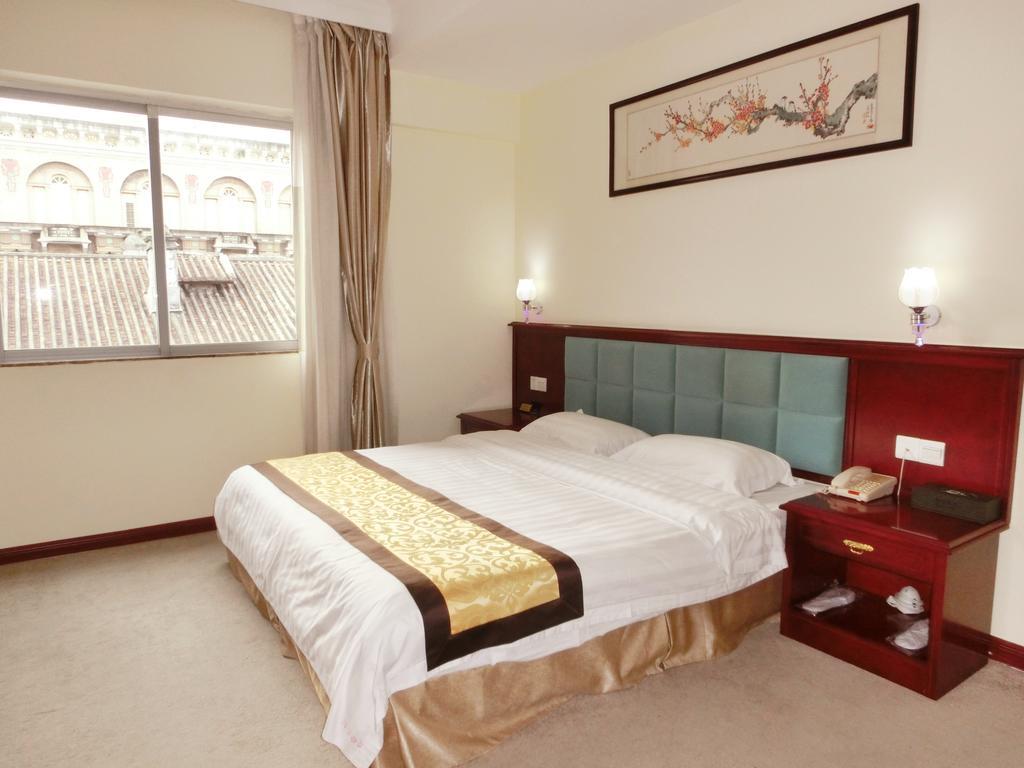 Guangdong Oversea Chinese Hotel Kuangcsou Kültér fotó